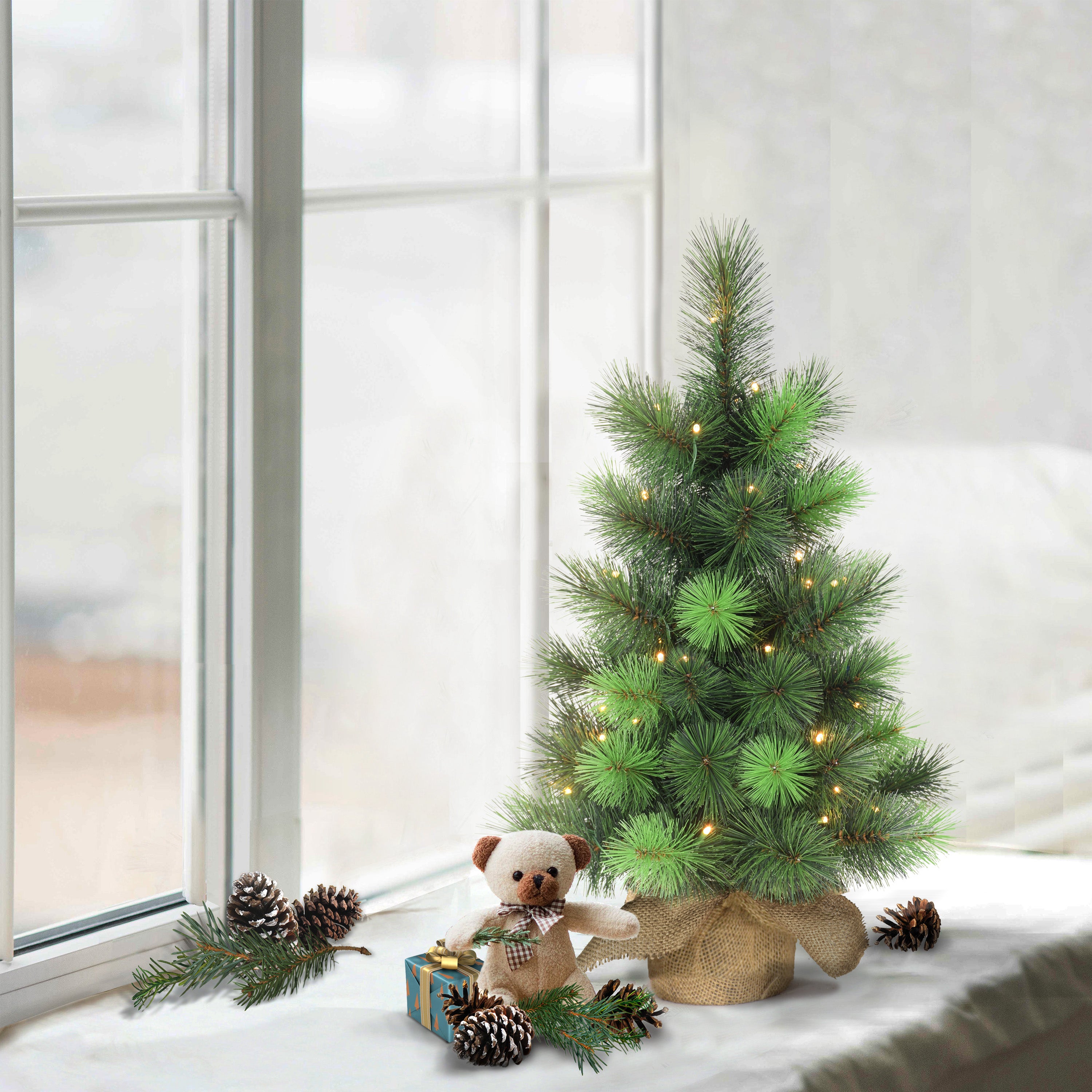 2ft Pre-Lit Table Top Christmas Tree