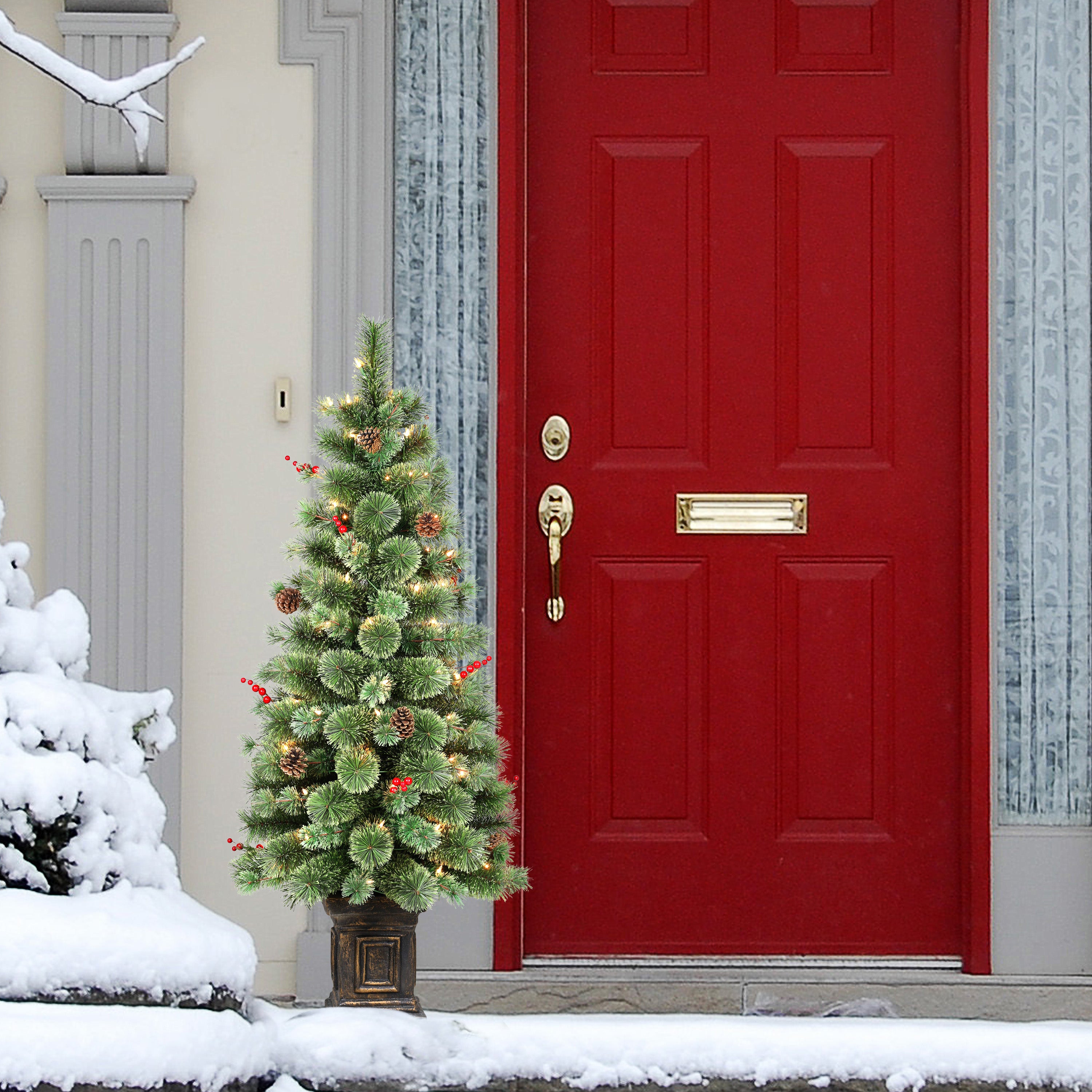 4.5ft Pre-Lit Potted Natural Pine Christmas Tree