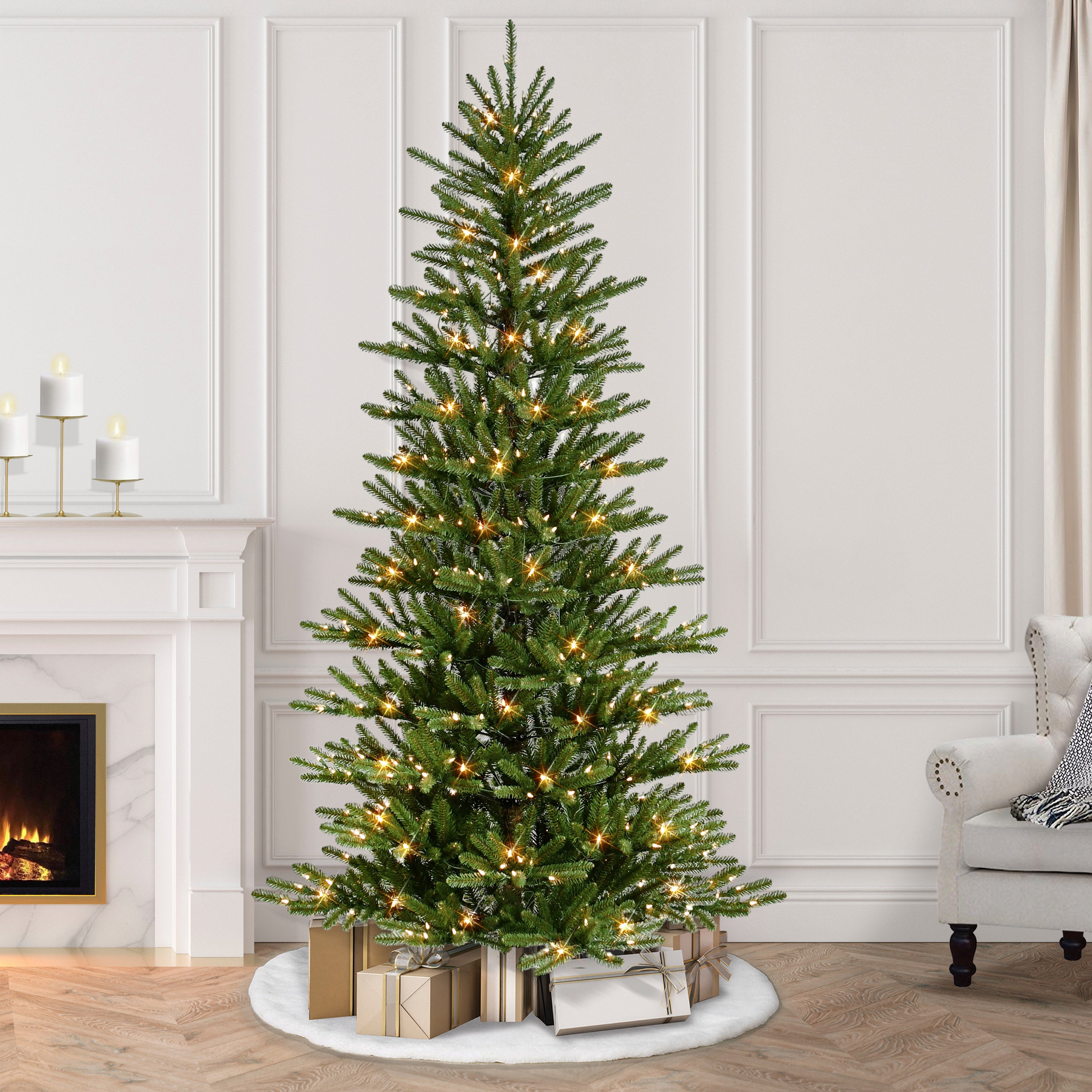 7.5ft Pre-Lit Mountain View Spruce Tree