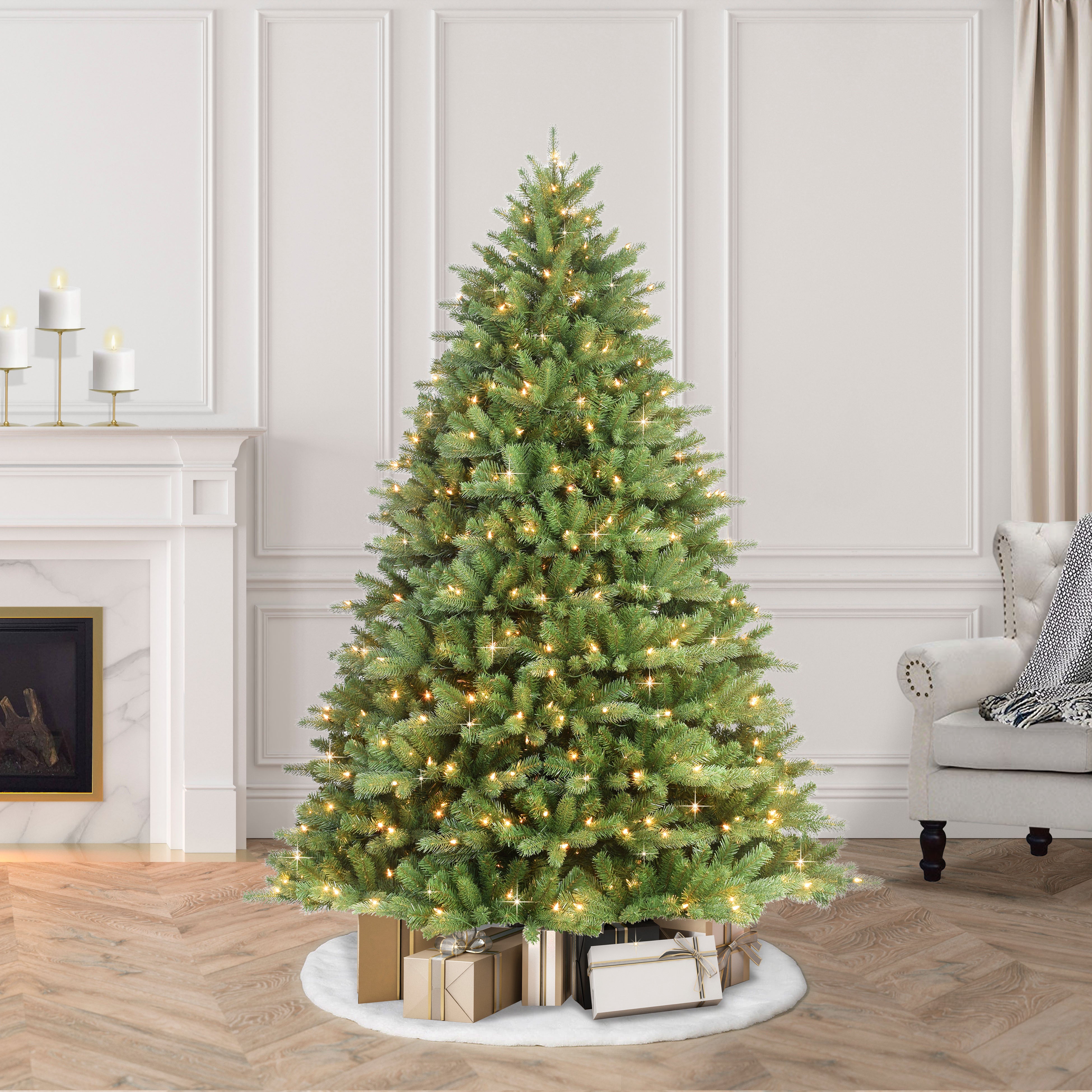 6.5ft Pre-Lit Douglas Fir Premier Christmas Tree 550