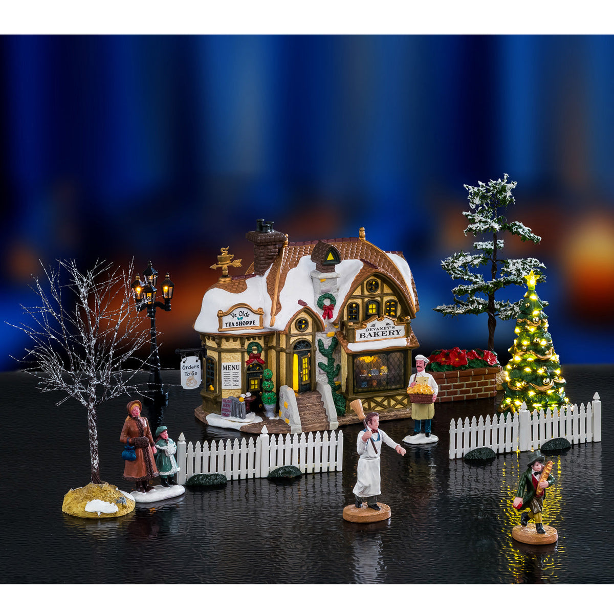 LEMAX Devaney's Bakery Set #66712