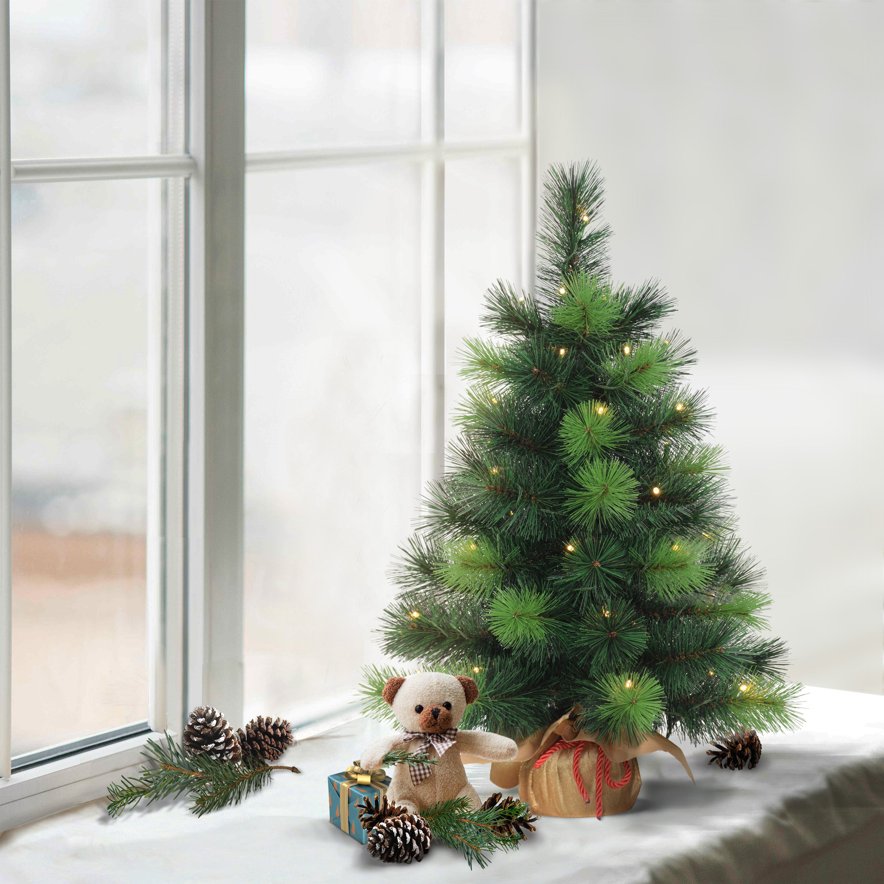 2ft Pre-Lit Table Top Christmas Tree