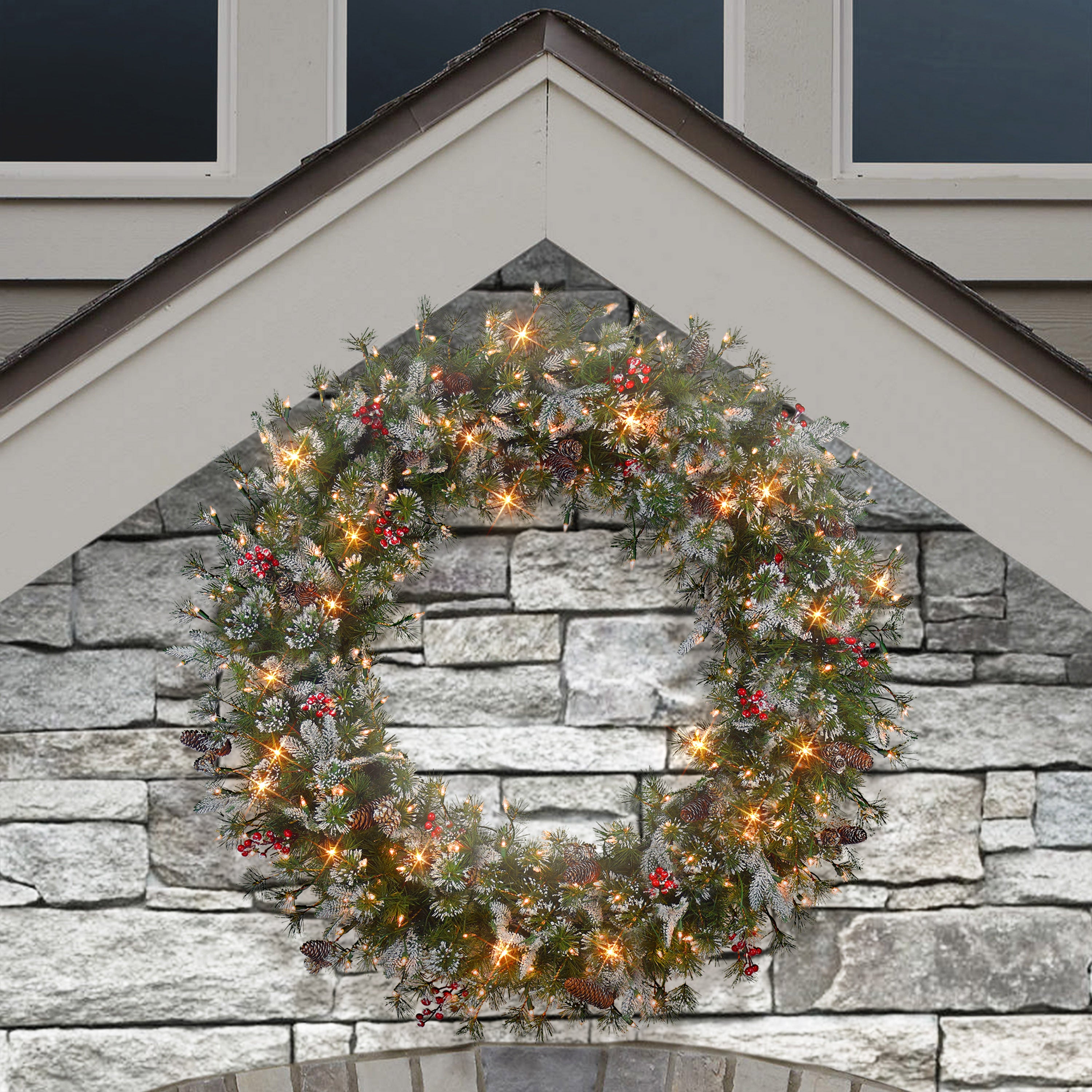 48in Pre-Lit Glittery PE/PVC Wreath