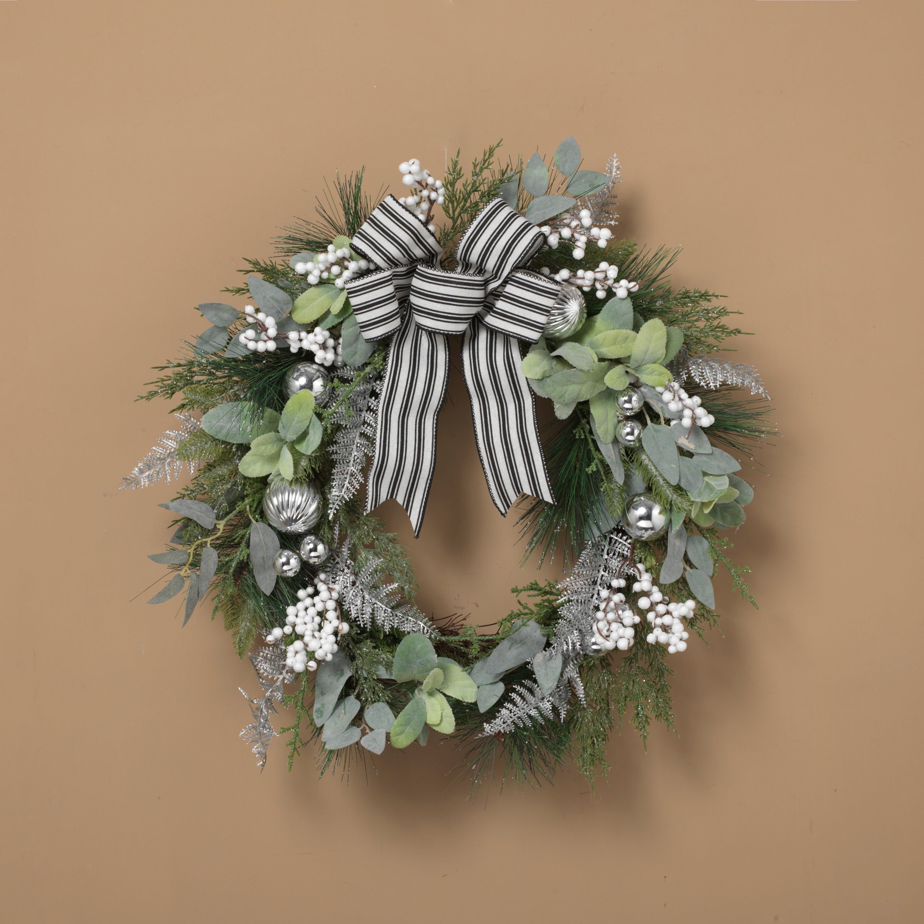 Alpine 24 in H Holiday Pine and Berry Wreath 2651590EC