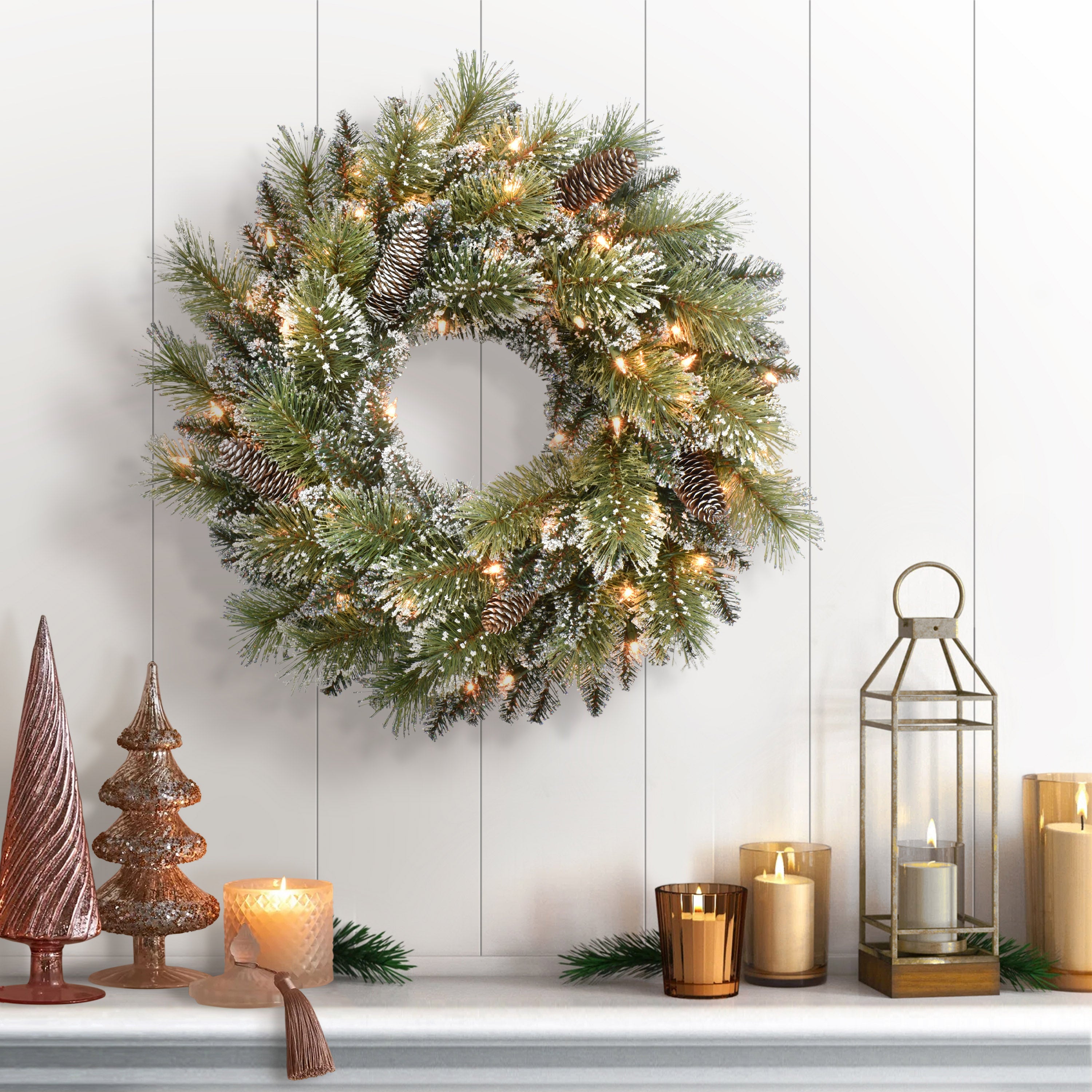 24in Pre-Lit Snowy Wreath