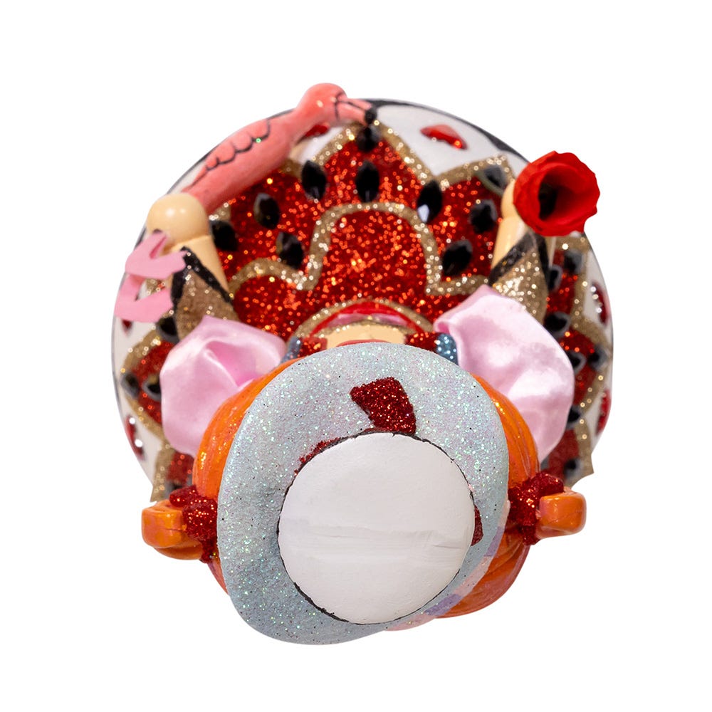 Kurt Adler 13-Inch Hollywood Nutcrackers Queen Of Hearts Nutcracker