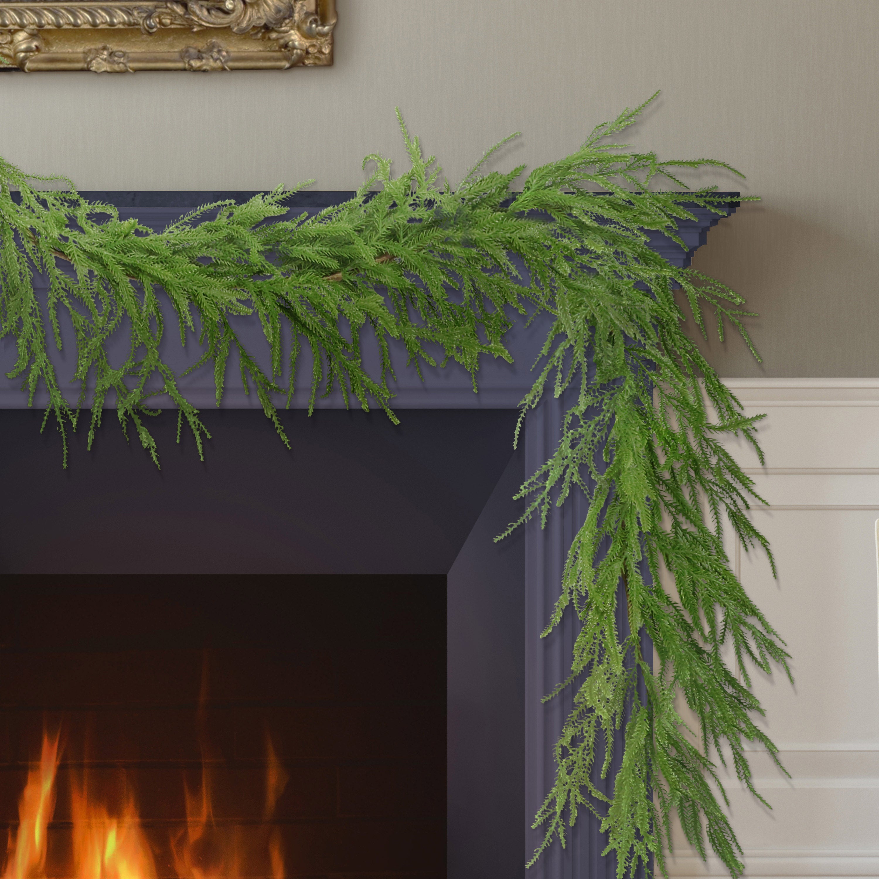 9ft. x 10in. Garland