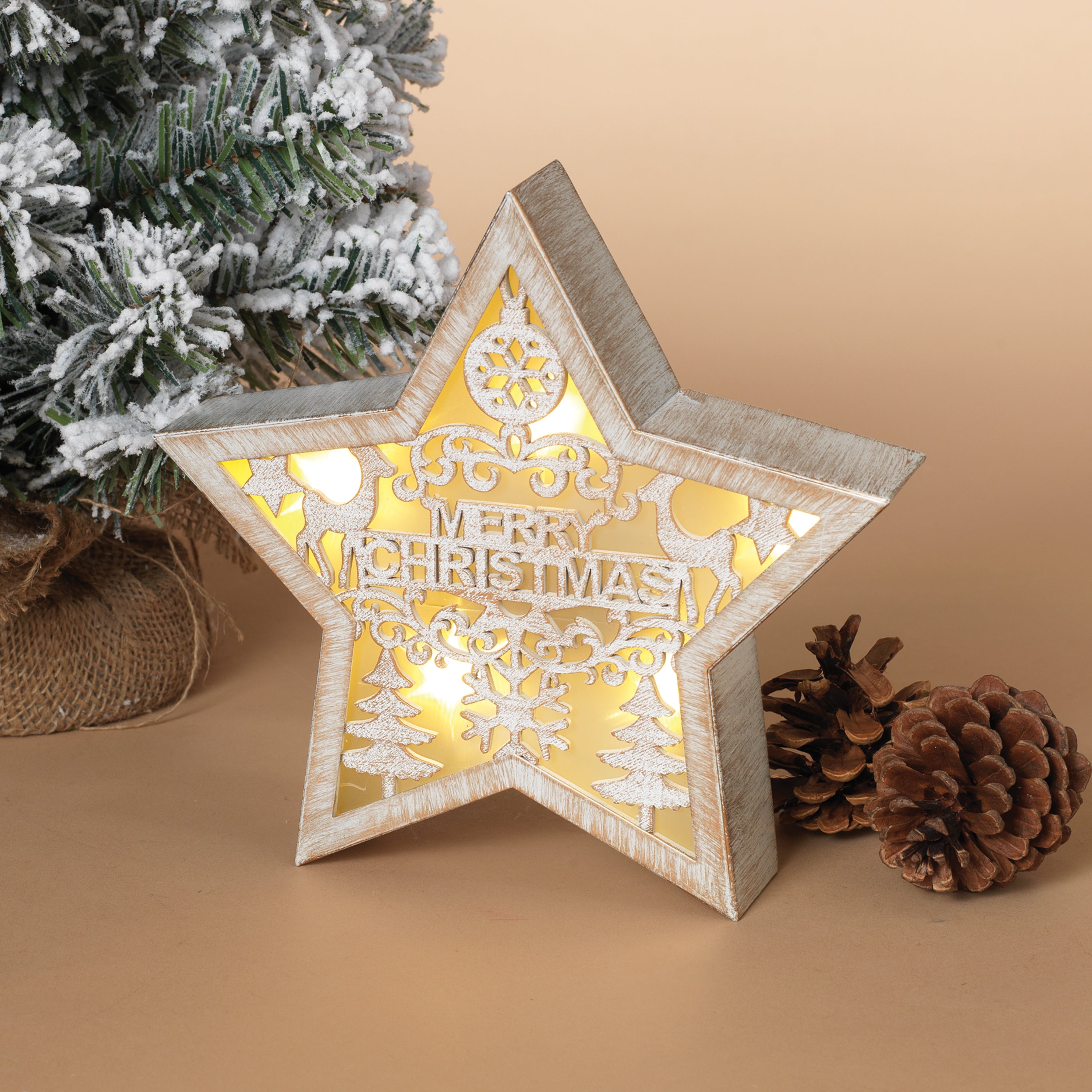 Artisanal 8 in H Battery Operated Lighted Laser Cut Wood Star with Holiday Scene 2604620EC