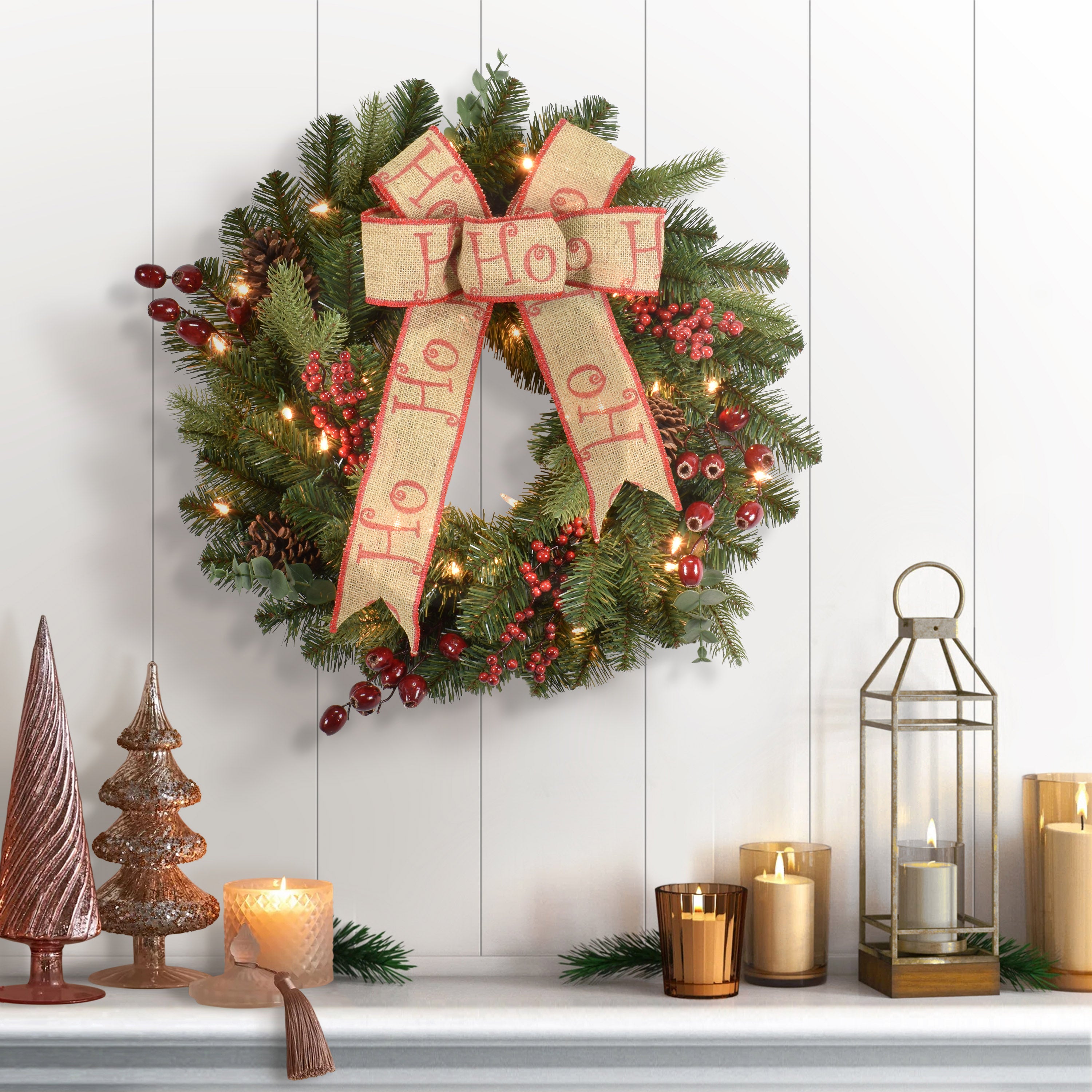 24in Pre-Lit Decorated Wreath