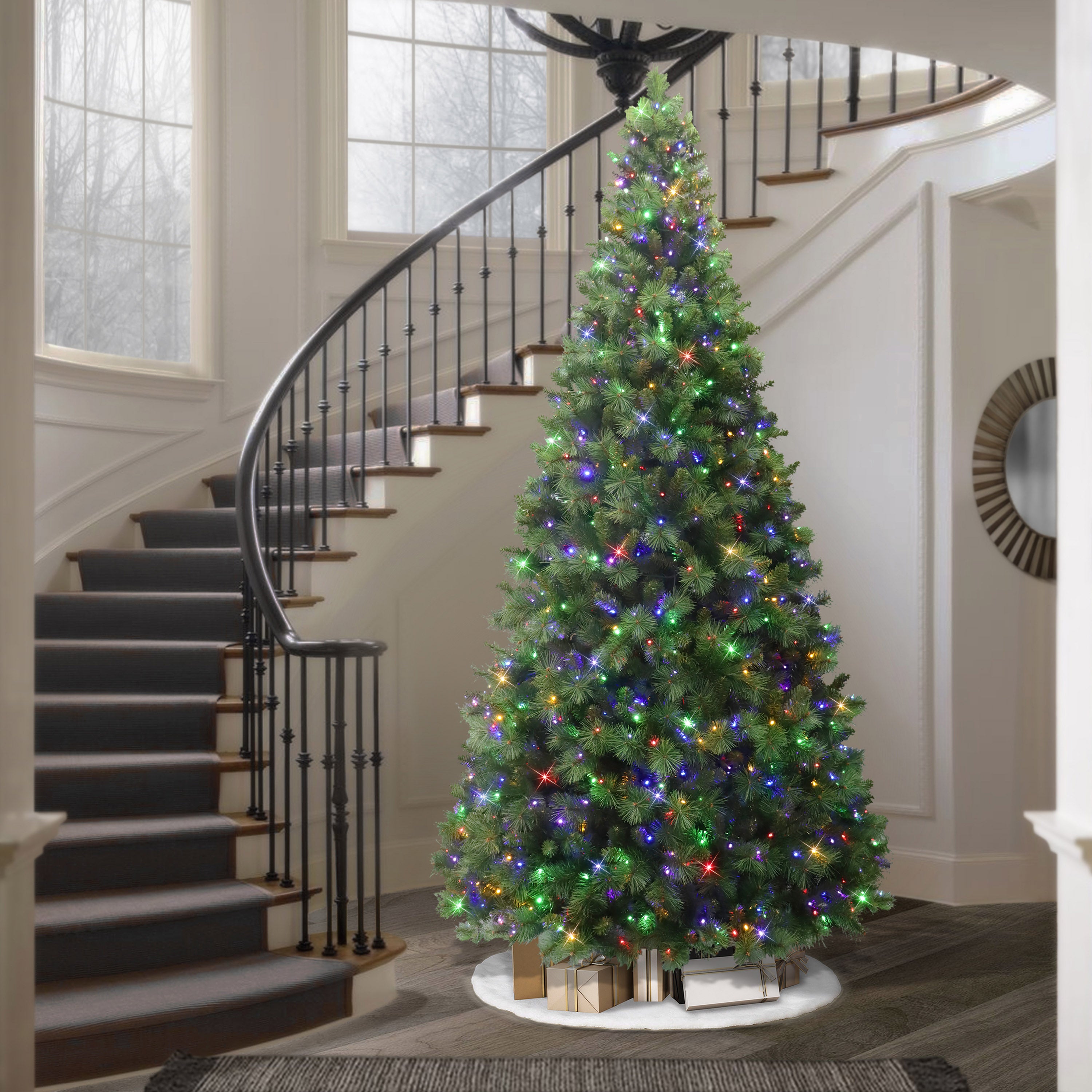 9' Pre-Lit Ontario Spruce Christmas Tree