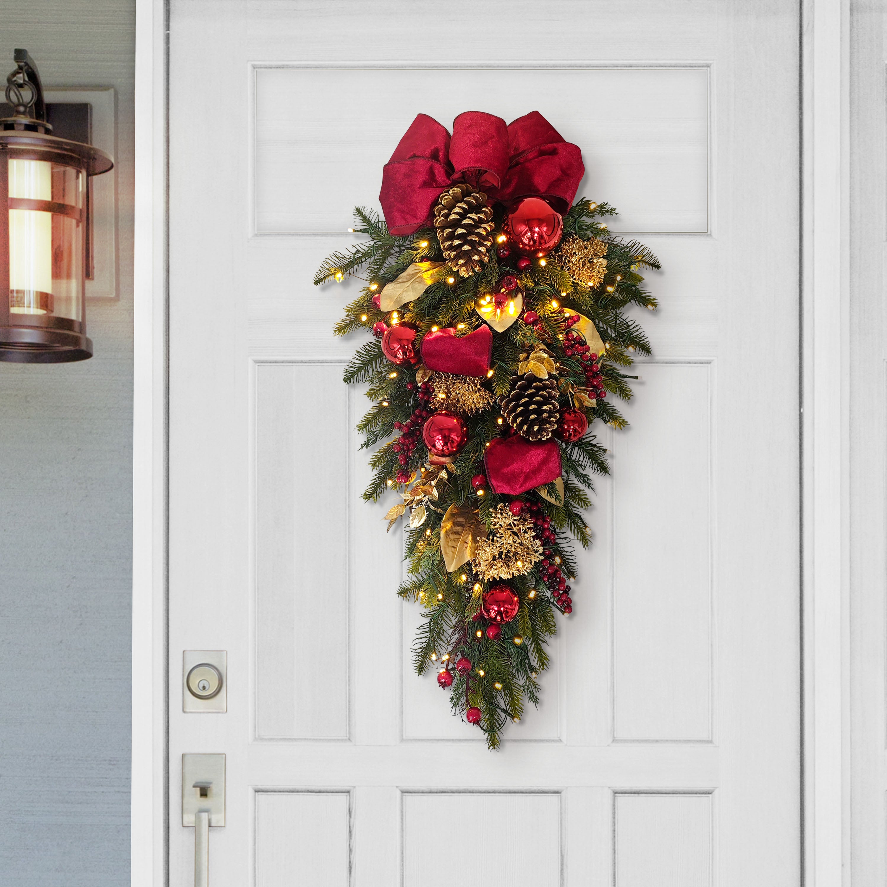 28" Pre-Lit Adorned Swag Battery Operated