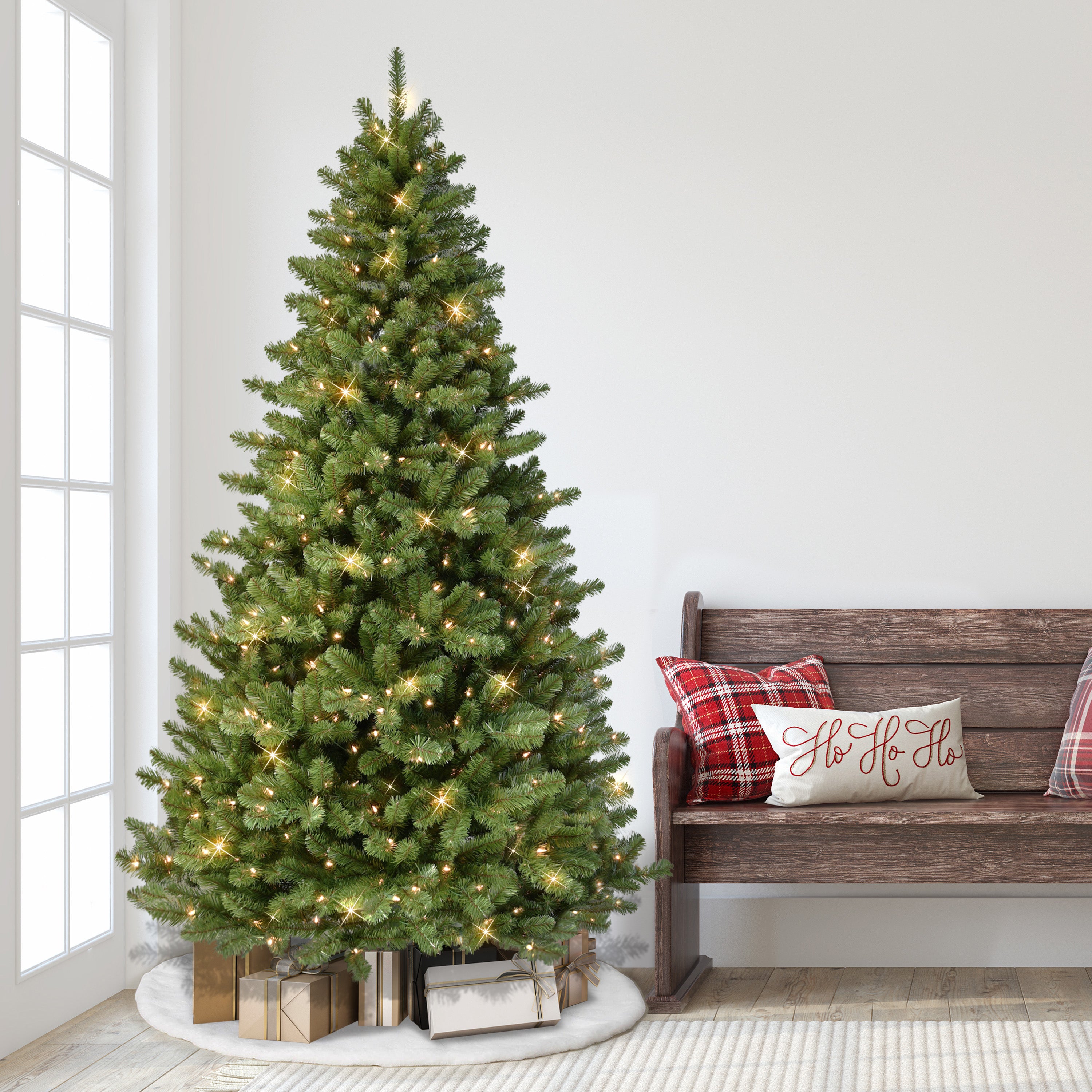 7.5ft Pre-Lit Vermont Spruce Christmas Tree