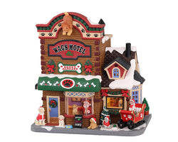 Lemax Village Collection Wags Motel & Doggy Daycare Meet Santa Paws #15800