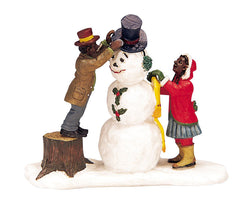 LEMAX Dressing Mr. Snowman Figurine #32732
