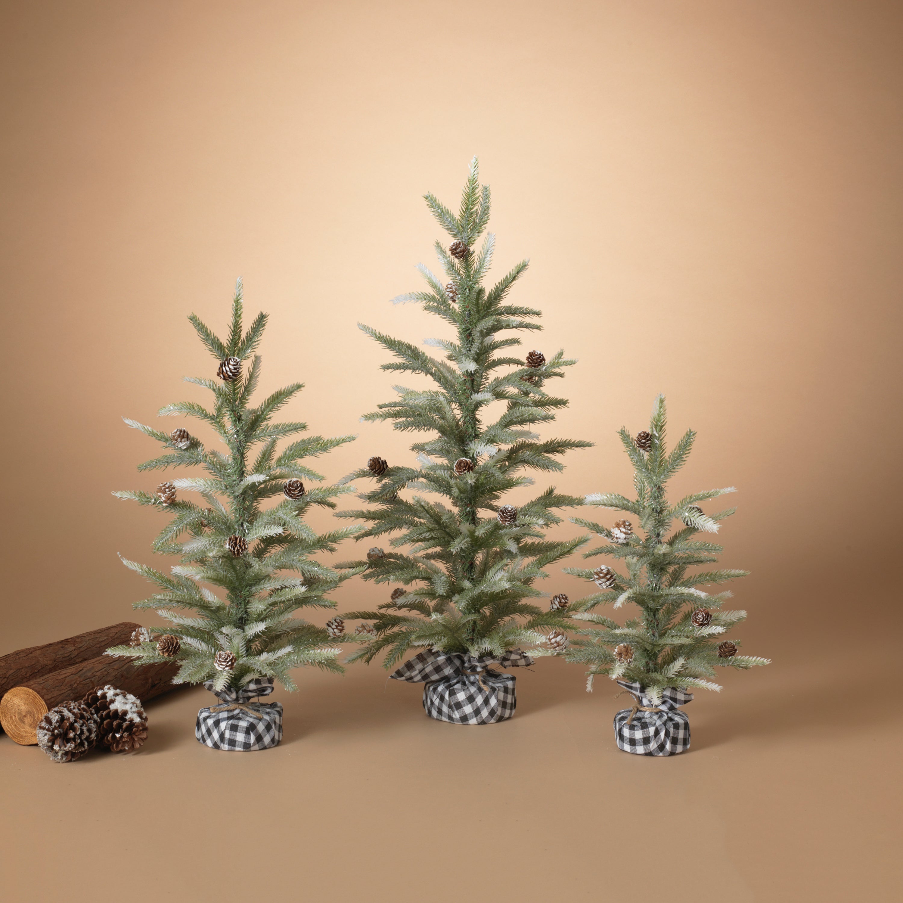 Set of 3 Farmhouse Christmas Trees with Black and White Plaid